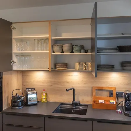 Sweethome - Luxus Pur - Grosse Kueche, 2 Baeder, 2 Terrassen *