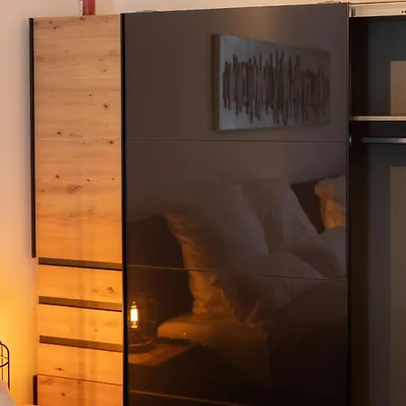Sweethome - Luxus Pur - Grosse Kueche, 2 Baeder, 2 Terrassen * Ottobrunn